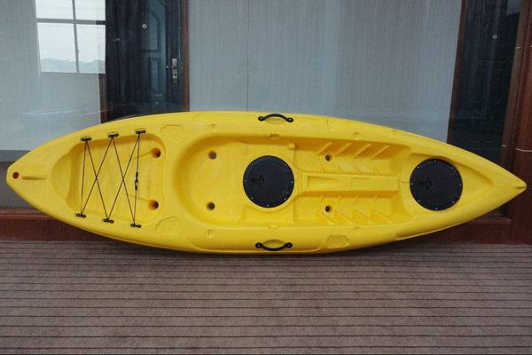 Plastic-Rotational-Molded-Electric-Boat